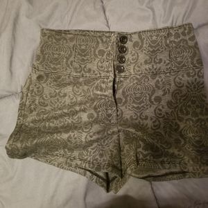 High waisted shorts🦋Bundle for $3 each 🦋